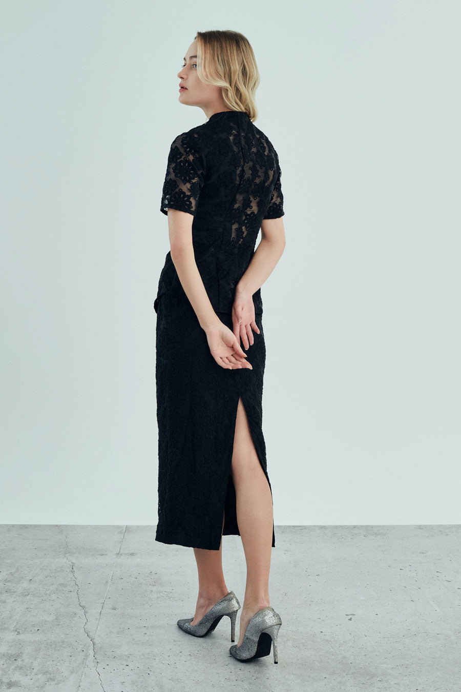 Liv - Non Iron - Black lace bareback tapered fit long dress