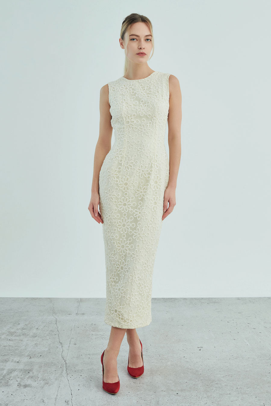 Olivia - Non Iron - Off White bareback tapered fit long dress